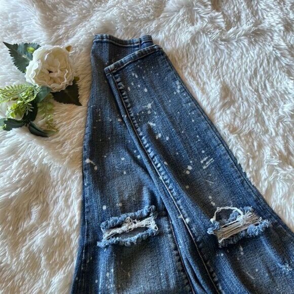 Mossimo Cropped Distressed Bleach Spattered Mid-rise Skinny Jeans 12 - Picture 10 of 11